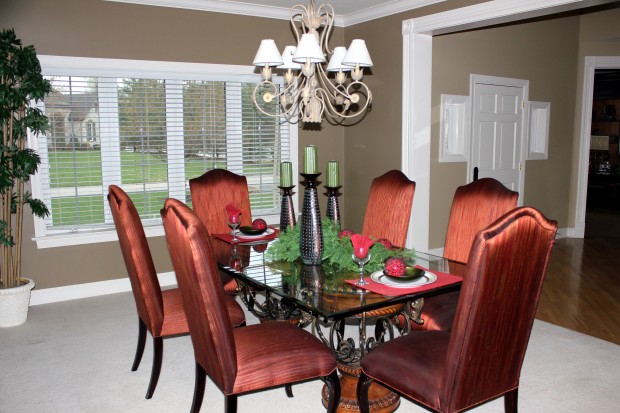 Oak Hollow Lane, 219_dining room.jpg